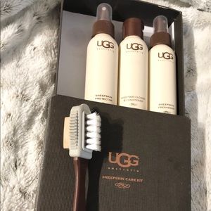 UGG sheepskin care kit. NWT
